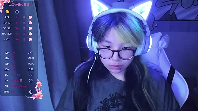 Snapshot of maydaykimmy chatting on 03-19-25, 03:09 maydaykimmy online show from 03-19-25, 03:09