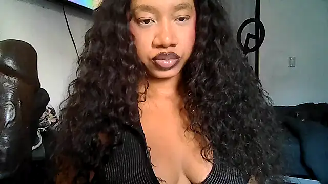 Snapshot of goddessdaisysky chatting on 04-28-26, 03:33 goddessdaisysky online show from 04-28-26, 03:33