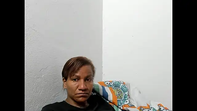 Laflaka22 online show from 12-21-24, 02:41