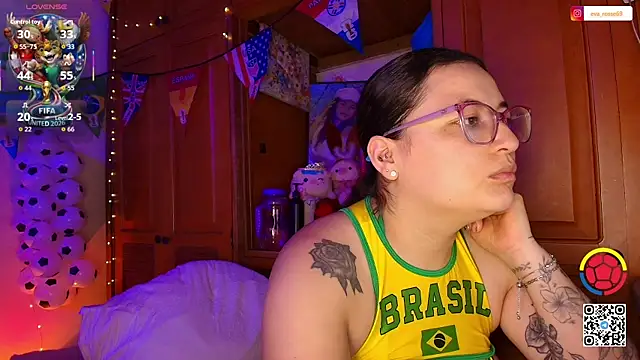 Snapshot of eva_rosse69 chatting on 06-13-26, 12:03 eva rosse69 online show from 06-13-26, 12:03