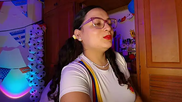 Snapshot of eva_rosse69 chatting on 06-27-26, 12:22 eva rosse69 online show from 06-27-26, 12:22