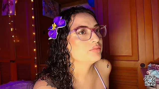 Snapshot of eva_rosse69 chatting on 04-24-26, 11:23 eva rosse69 online show from 04-24-26, 11:23