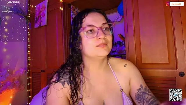 Snapshot of eva_rosse69 chatting on 06-10-26, 12:06 eva rosse69 online show from 06-10-26, 12:06