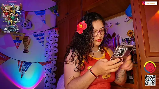 Snapshot of eva_rosse69 chatting on 06-26-26, 12:22 eva rosse69 online show from 06-26-26, 12:22