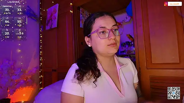 Snapshot of eva_rosse69 chatting on 06-08-26, 11:11 eva rosse69 online show from 06-08-26, 11:11