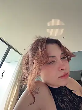 Evangeline Lawrence  online show from 04-05-26, 01:01