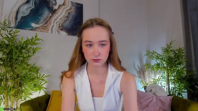 Sweett Monica online show from 11-10-25, 01:21