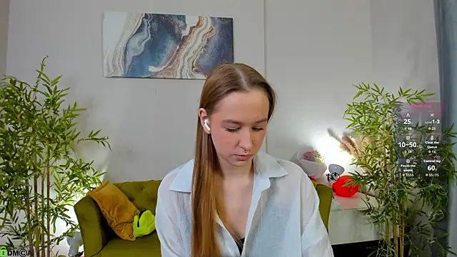 Snapshot of Sweett_Monica chatting on 02-24-26, 12:33 Sweett Monica online show from 02-24-26, 12:33