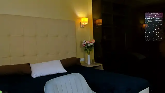 Sweett Monica online show from 04-01-26, 01:19