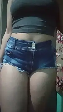 Snapshot of JhennySweet chatting on 02-26-25, 03:54 JhennySweet online show from 02-26-25, 03:54