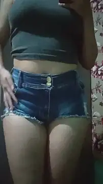 Snapshot of JhennySweet chatting on 03-21-25, 09:45 JhennySweet online show from 03-21-25, 09:45