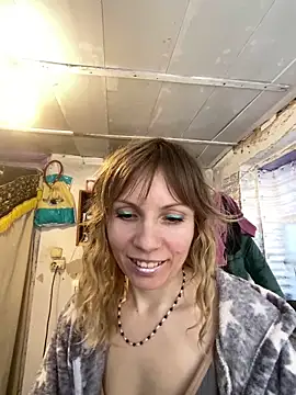 Snapshot of Anita-Smith chatting on 02-17-25, 01:22 Anita-Smith online show from 02-17-25, 01:22