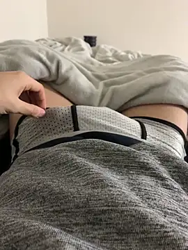 Snapshot of khjp24 chatting on 02-04-25, 02:21 khjp24 online show from 02-04-25, 02:21