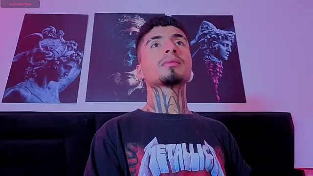 JuanCamiilo 66 online show from 02-12-26, 01:49