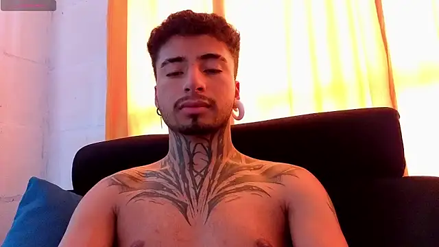 JuanCamiilo 66 online show from 05-19-26, 06:59
