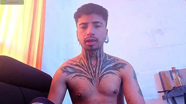 JuanCamiilo 66 online show from 05-14-26, 04:04