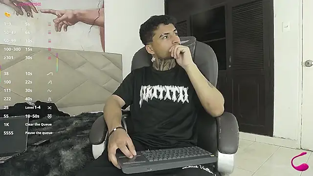 Snapshot of JuanCamiilo_66 chatting on 07-23-26, 01:58 JuanCamiilo 66 online show from 07-23-26, 01:58