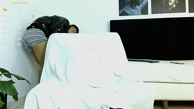 JuanCamiilo 66 online show from 03-01-25, 04:37