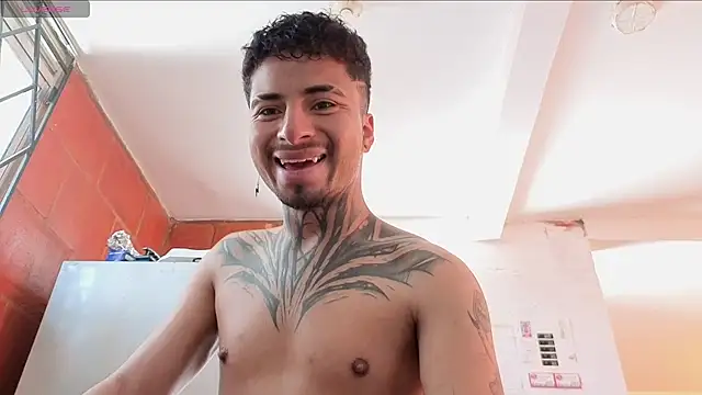 JuanCamiilo 66 online show from 04-14-26, 03:06