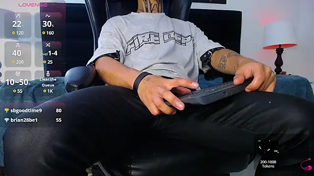 JuanCamiilo 66 online show from 02-12-25, 09:54