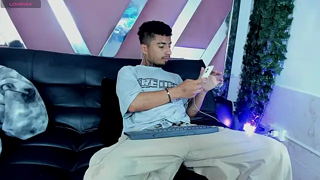 JuanCamiilo 66 online show from 02-16-26, 02:05