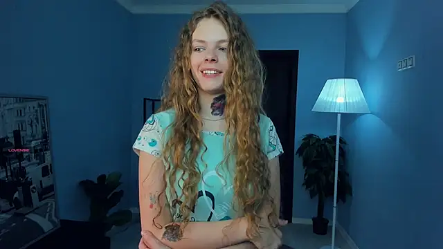 Snapshot of RayaNenlia chatting on 02-18-26, 05:05 RayaNenlia online show from 02-18-26, 05:05