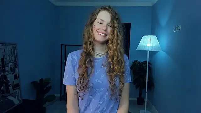 Snapshot of RayaNenlia chatting on 02-20-26, 05:04 RayaNenlia online show from 02-20-26, 05:04