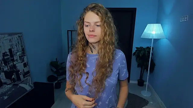 RayaNenlia online show from 10-26-25, 05:08