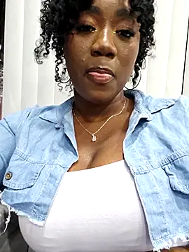 AfroditaRoy online show from 10-09-25, 09:37