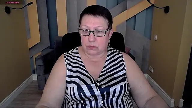 BarbaraTurners online show from 11-24-25, 07:36