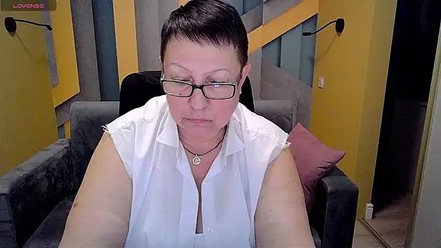 BarbaraTurners online show from 03-08-25, 04:01