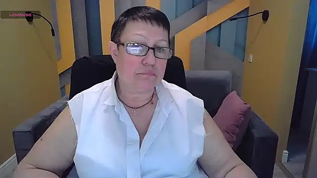 BarbaraTurners online show from 03-22-25, 04:56