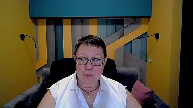 BarbaraTurners online show from 03-17-25, 12:42