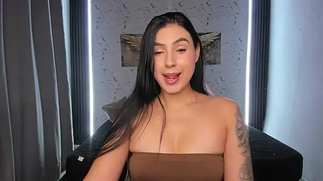 Snapshot of Valerie_Corthez chatting on 05-25-26, 07:45 Valerie Corthez online show from 05-25-26, 07:45