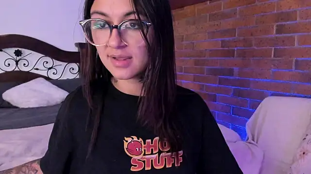 noemi foxxx online show from 02-11-25, 03:51