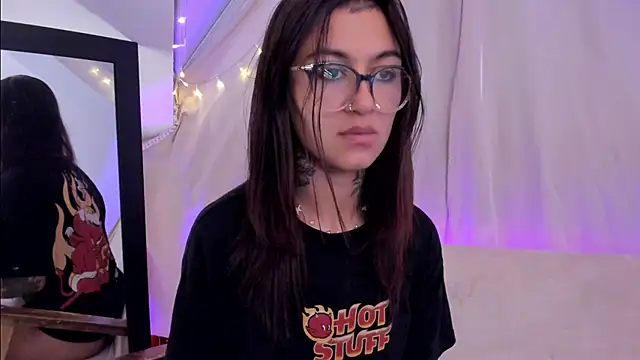 noemi foxxx online show from 02-25-25, 03:42