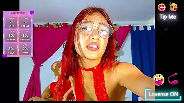 Snapshot of natashakissess chatting on 04-17-26, 04:21 natashakissess online show from 04-17-26, 04:21
