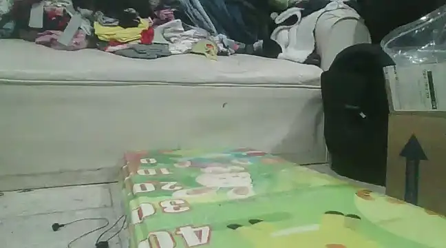 angeljz4 online show from 02-04-25, 04:37