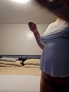 honeeyyy pot online show from 04-07-26, 05:42