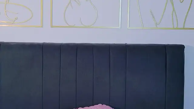 summer holiday online show from 04-24-26, 02:57