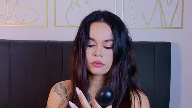 summer holiday online show from 04-20-26, 06:05