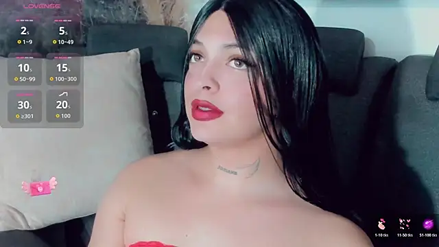 Emmaa Saenz  online show from 07-15-26, 08:16