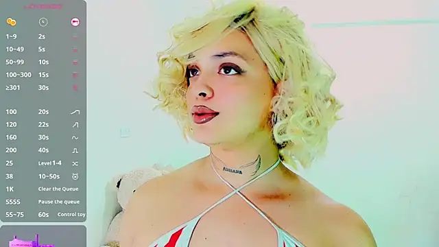 Emmaa Saenz  online show from 02-24-26, 10:43