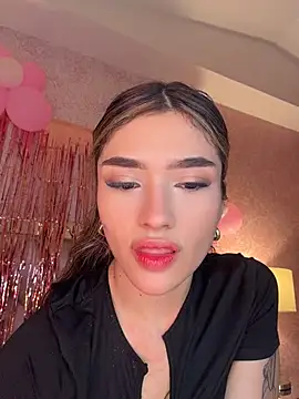 Snapshot of Arianavillada chatting on 05-05-26, 03:31 Arianavillada online show from 05-05-26, 03:31