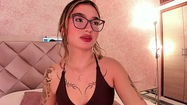 Arianavillada online show from 10-24-25, 03:16