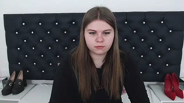 Snapshot of AbbyPleasure chatting on 02-18-25, 12:28 AbbyPleasure online show from 02-18-25, 12:28