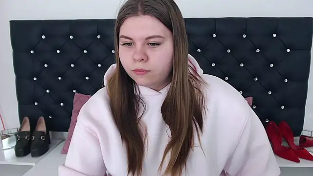 Snapshot of AbbyPleasure chatting on 02-11-25, 02:02 AbbyPleasure online show from 02-11-25, 02:02