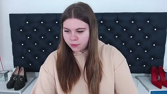 Snapshot of AbbyPleasure chatting on 02-27-25, 12:45 AbbyPleasure online show from 02-27-25, 12:45