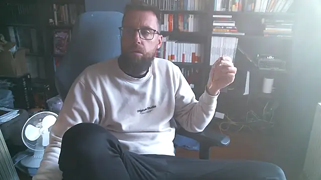 MeSteff online show from 09-28-25, 08:10