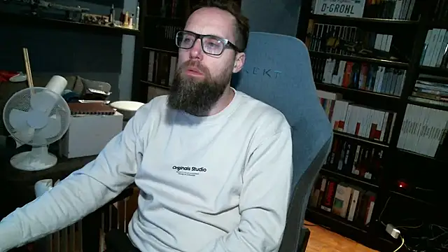 MeSteff online show from 12-13-24, 11:39